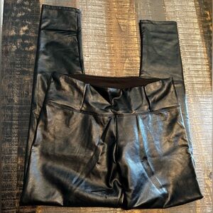 ❤️ Womens Faux Leather Pants Pull On Black Love National Brand Size Medium